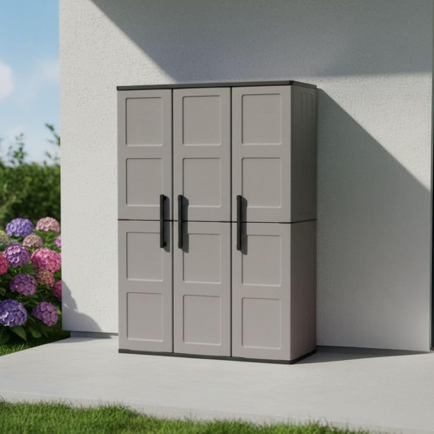 Armadio Relaxdays da Giardino in Tetto bituminoso 3 Ripiani Rimovibili Tavolo Pieghevole Legno